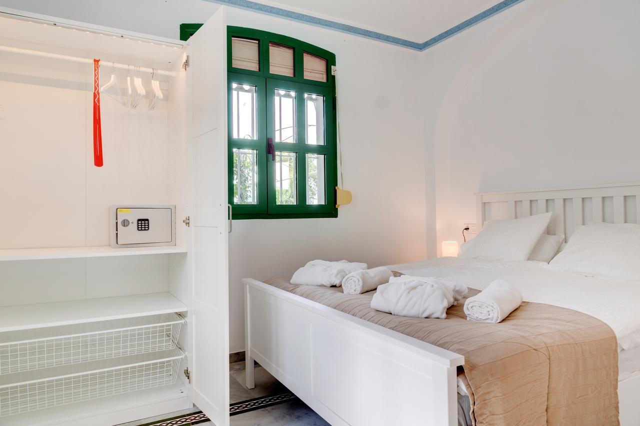 Hostal Alegre ネルハ エクステリア 写真