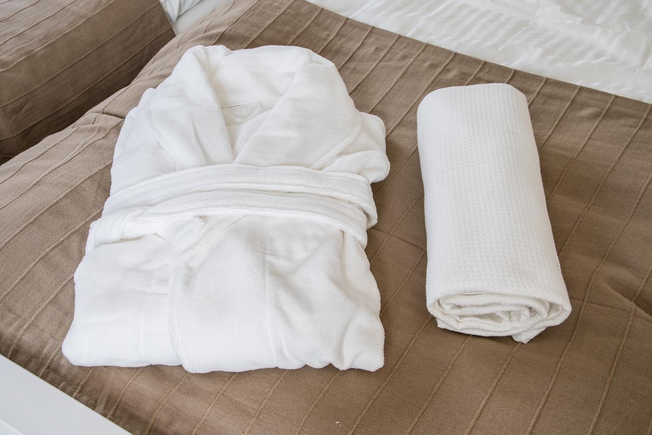 Hostal Alegre ネルハ エクステリア 写真